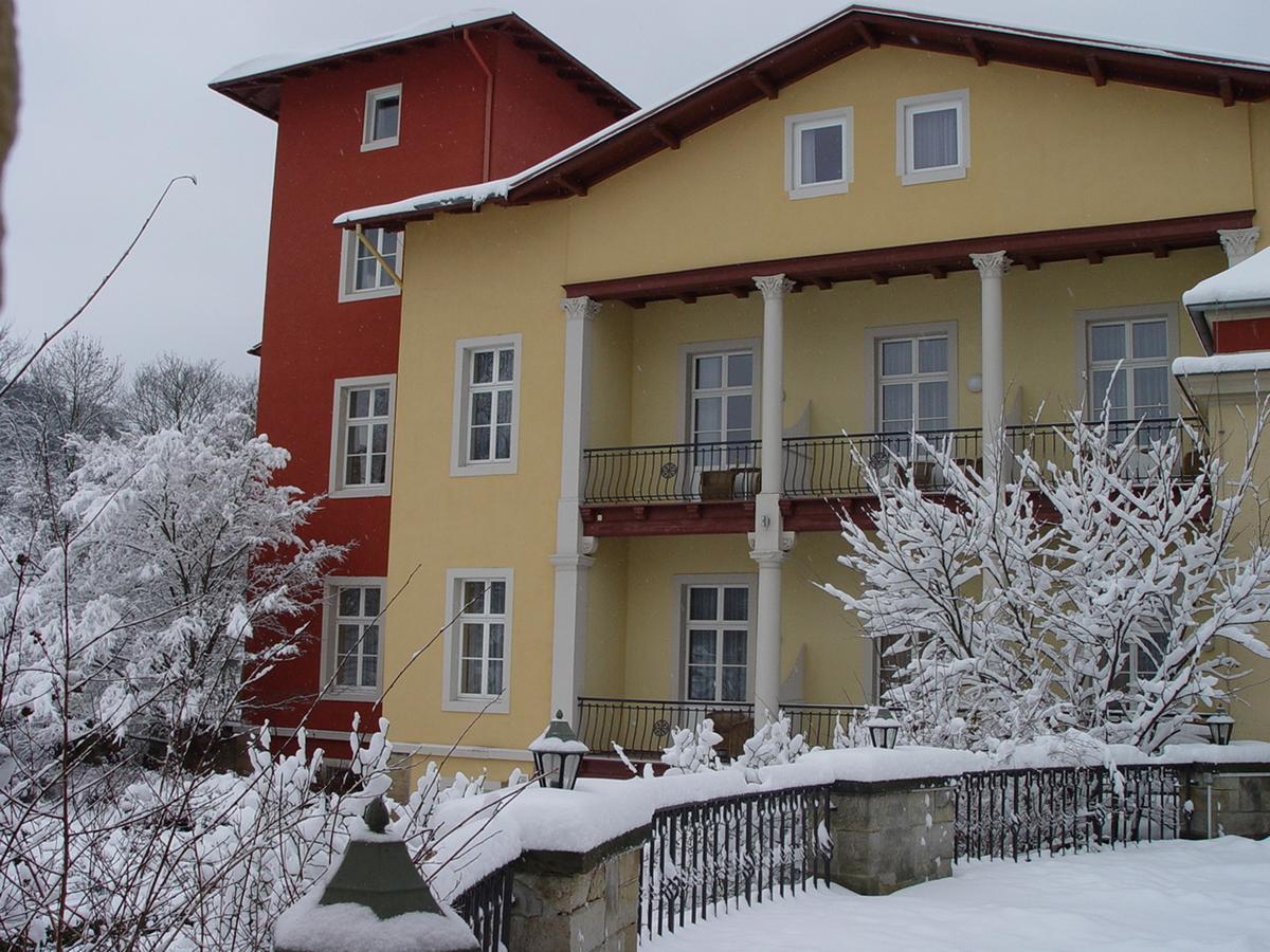 Parkhotel Bad Schandau Mit Spa Extérieur photo